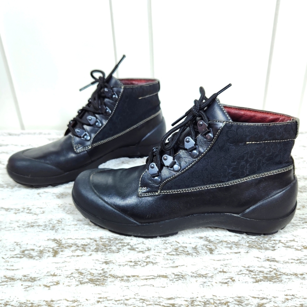 Coach "Dyanne" Black Leather Signature C Ankle Boots #P488 | Women's Size 7